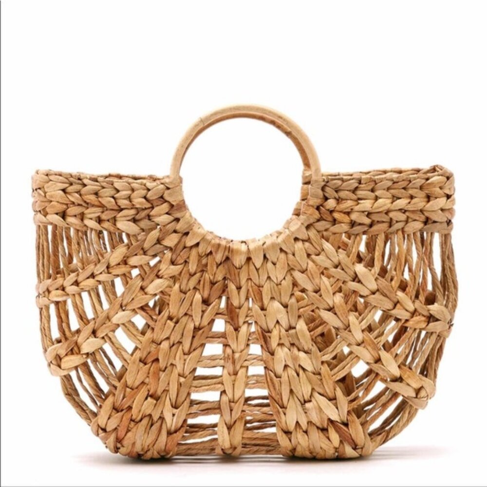 Gorgeous Round Handle Straw Tote